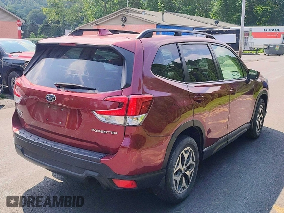 2021 Subaru Forester Premium with VIN JF2SKAJC7MH488860, listed as a Copart auction lot 66922305 with 20,535 mi miles and Salvage title. Bid and sale history available at DreamBid. Image 4.