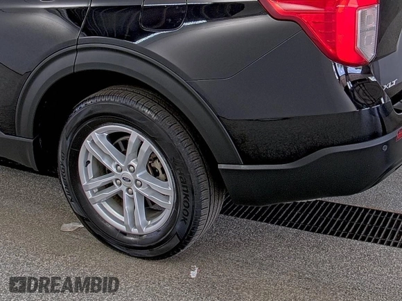 2022 Ford Explorer XLT с VIN 1FMSK8DH9NGB01260, выставлен на аукционе IAAI как лот 42748134 с пробегом 25 828 миль миль и . История ставок и продаж доступна на DreamBid. Изображение 31.