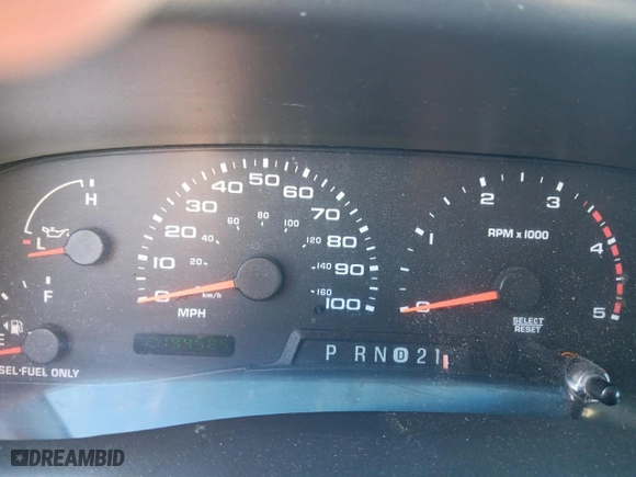 2002 Ford Super Duty F-250 XL with VIN 1FTNW21F62EC43482, listed as a Copart auction lot 48229395 with 219,458 mi miles and Salvage Title. Bid and sale history available at carsss.com. Image 9.