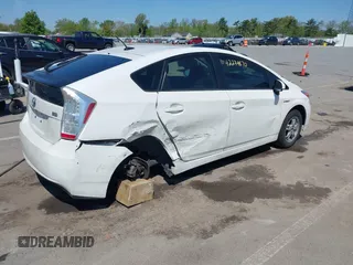 2010 Toyota Prius II z VIN JTDKN3DU7A0072453, wystawiony jako IAAI lot #42234870 z przebiegiem 242 177 mil mil oraz . Historia ofert i sprzedaży dostępna na DreamBid. Obrazek 4.