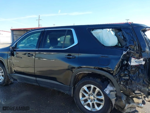2019 Chevrolet Traverse LS with VIN 1GNERFKW5KJ283466, listed as a IAAI auction lot 41695373 with 109,401 mi miles. Bid and sale history available at carsss.com. Image 14.