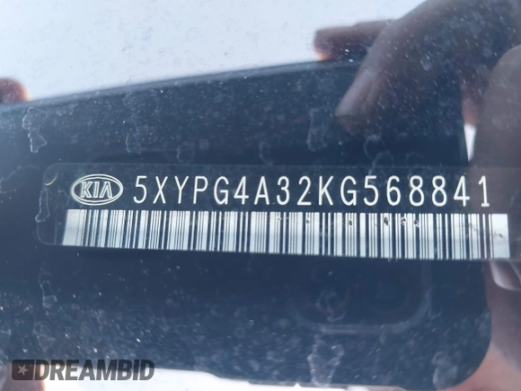 2019 Kia Sorento L z VIN 5XYPG4A32KG568841, wystawiony jako IAAI lot #41833435 z przebiegiem 103 426 mil mil oraz . Historia ofert i sprzedaży dostępna na DreamBid. Obrazek 17.