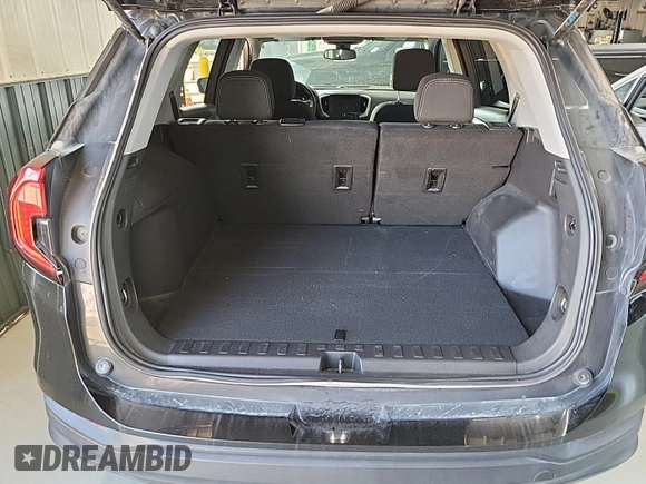 2022 GMC Terrain SLE with VIN 3GKALTEVXNL265475, listed as a IAAI auction lot 42682678 with 74,688 mi miles and . Bid and sale history available at DreamBid. Image 4.