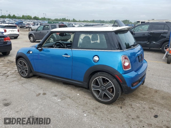 2011 MINI Hardtop S with VIN WMWSV3C54BTY13746, listed as a Copart auction lot 60811275 with 93,346 mi miles and Clean title. Bid and sale history available at DreamBid. Image 2.