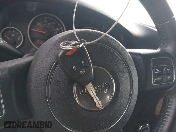 2016 Jeep Wrangler Unlimited Sahara with VIN 1C4BJWEGXGL249638, listed as a IAAI auction lot 41090024 with 98,345 mi miles and . Bid and sale history available at DreamBid. Image 11.