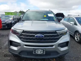 2020 Ford Explorer XLT with VIN 1FMSK7DHXLGB18222, listed as a IAAI auction lot 41541109 with 100,649 mi miles. Bid and sale history available at carsss.com. Image 12.