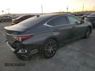 2022 Lexus ES 300h с VIN 58ADA1C12NU025768, выставлен на аукционе Copart как лот 79717704 с пробегом 70 690 миль миль и Списание • Salvage title. История ставок и продаж доступна на DreamBid. Изображение 3.