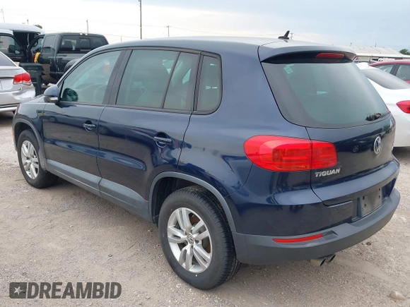 2012 Volkswagen Tiguan SEL with VIN WVGAV7AX5CW564542, listed as a IAAI auction lot 42191695 with 129,254 mi miles and . Bid and sale history available at DreamBid. Image 3.