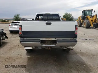 2000 Dodge 2500 with VIN 3B7KF2367YG158765, listed as a Copart auction lot 59000375 with Not provided miles and Salvage title. Bid and sale history available at DreamBid. Image 6.