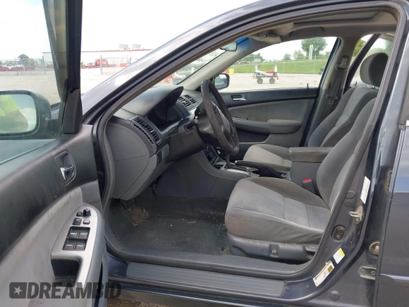 2007 Honda Accord EX с VIN 1HGCM567X7A158015, выставлен на аукционе IAAI как лот 42173705 с пробегом 214 953 миль миль и . История ставок и продаж доступна на DreamBid. Изображение 5.