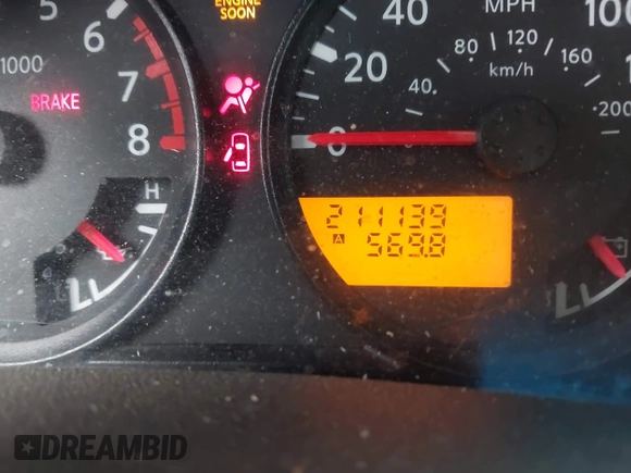 2008 Nissan Frontier LE z VIN 1N6AD09W08C433258, wystawiony jako IAAI lot #42127278 z przebiegiem 211 139 mil mil oraz . Historia ofert i sprzedaży dostępna na DreamBid. Obrazek 16.