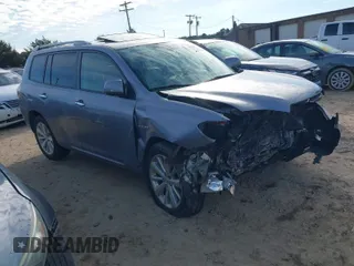 2008 Toyota Highlander Hybrid with VIN JTEEW41A282023570, listed as a IAAI auction lot 41600510 with 206,237 mi miles. Bid and sale history available at carsss.com. Image 1.