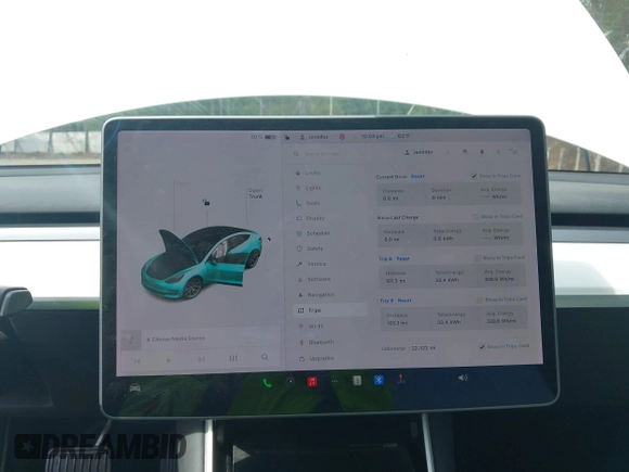 2020 Tesla Model 3 Long Range z VIN 5YJ3E1EB0LF712545, wystawiony jako IAAI lot #42198461 z przebiegiem 22 322 mil mil oraz . Historia ofert i sprzedaży dostępna na DreamBid. Obrazek 18.