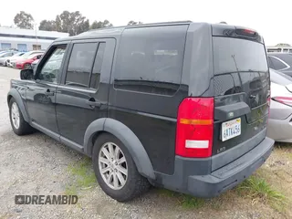 2007 Land Rover LR3 SE with VIN SALAE25487A420616, listed as a IAAI auction lot 42014760 with 168,914 mi miles. Bid and sale history available at carsss.com. Image 3.