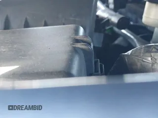 2005 Toyota Highlander с VIN JTEDP21A850056030, выставлен на аукционе IAAI как лот 43379390 с пробегом 188 691 миль миль и . История ставок и продаж доступна на DreamBid. Изображение 13.