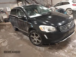 2014 Volvo XC60 R-Design Premier Plus with VIN YV4902DZ7E2537839, listed as a IAAI auction lot 41570128 with 8,858 mi miles and . Bid and sale history available at DreamBid. Image 1.