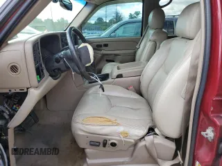 2004 Chevrolet Suburban Z71 with VIN 3GNFK16Z34G208897, listed as a Copart auction lot 72080464 with 261,882 mi miles and Non Repairable. Bid and sale history available at carsss.com. Image 7.