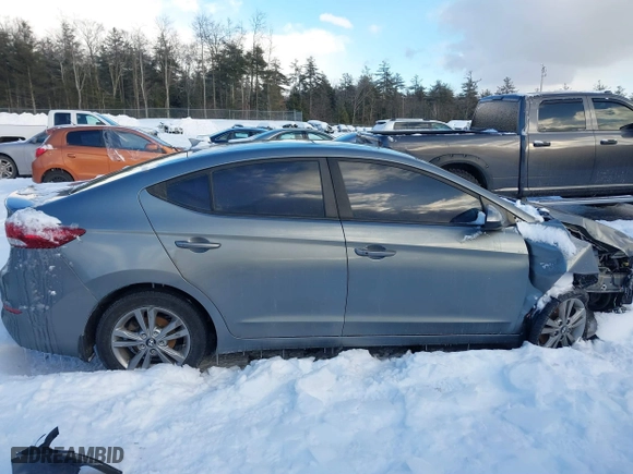2018 Hyundai Elantra Value Edition with VIN KMHD84LF0JU511862, listed as a IAAI auction lot 41560546 with 121,937 mi miles. Bid and sale history available at carsss.com. Image 12.