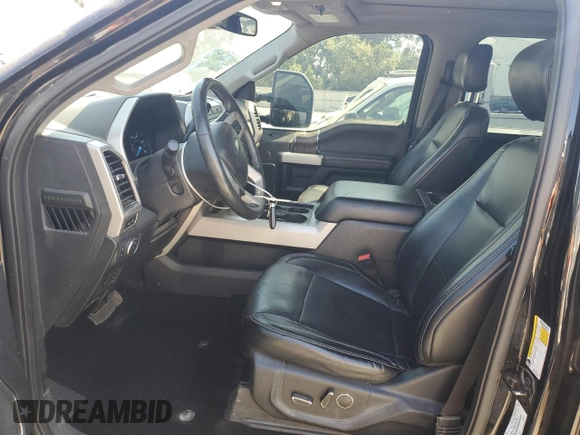 2019 Ford F-350 XL with VIN 1FT8W3BT0KED37509, listed as a Copart auction lot 60283655 with 122,571 mi miles and Salvage title. Bid and sale history available at DreamBid. Image 7.