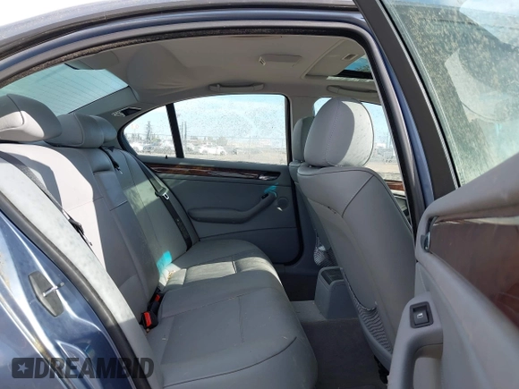 2004 BMW 3 Series 325i with VIN WBAAZ33434KP83350, listed as a IAAI auction lot 41993657 with 123,867 mi miles. Bid and sale history available at carsss.com. Image 8.