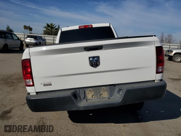 2021 Ram 1500 Tradesman z VIN 1C6RR6FT8MS572128, wystawiony jako Copart lot #46240285 z przebiegiem 74 702 mil mil oraz Szkoda całkowita • Salvage title. Historia ofert i sprzedaży dostępna na DreamBid. Obrazek 6.