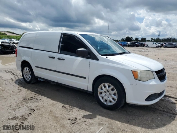 2014 Ram Cargo Van Tradesman with VIN 2C4JRGAG3ER380530, listed as a Copart auction lot 70926054 with 197,454 mi miles and Clean Title. Bid and sale history available at carsss.com. Image 4.