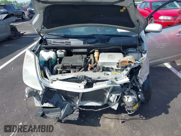 2005 Toyota Prius with VIN JTDKB20U950122932, listed as a IAAI auction lot 42026279 with 153,006 mi miles. Bid and sale history available at carsss.com. Image 10.