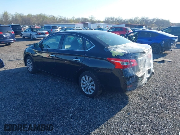 2018 Nissan Sentra SR z VIN 3N1AB7AP1JY317430, wystawiony jako IAAI lot #41946621 z przebiegiem 71 783 mil mil oraz . Historia ofert i sprzedaży dostępna na DreamBid. Obrazek 3.