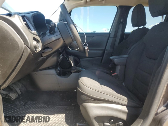 2017 Jeep Renegade Latitude with VIN ZACCJBBB2HPE66958, listed as a Copart auction lot 57961435 with 154,393 mi miles and Salvage title. Bid and sale history available at DreamBid. Image 7.