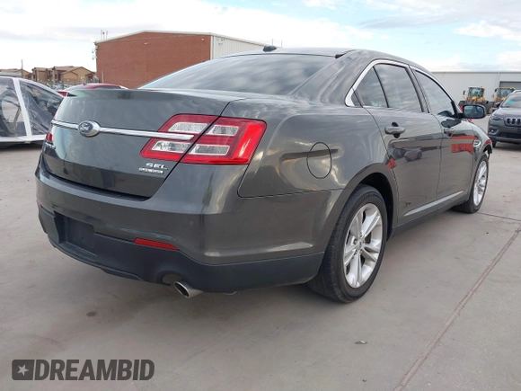 2017 Ford Taurus SEL z VIN 1FAHP2E80HG129843, wystawiony jako IAAI lot #41252910 z przebiegiem 111 923 mil mil oraz . Historia ofert i sprzedaży dostępna na DreamBid. Obrazek 4.