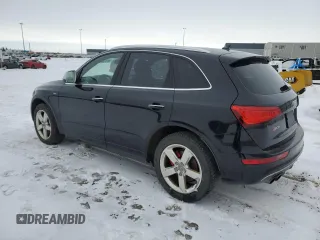 2016 Audi SQ5 Premium Plus with VIN WA1CCAFP5GA028681, listed as a Copart auction lot 41707265 with 188,835 mi miles and Salvage Title. Bid and sale history available at carsss.com. Image 2.