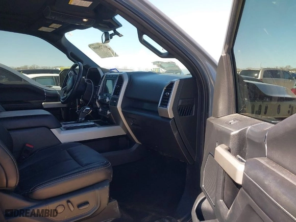 2020 Ford F-150 XL with VIN 1FTEW1EP1LKE75567, listed as a IAAI auction lot 41720000 with 61,866 mi miles. Bid and sale history available at carsss.com. Image 5.