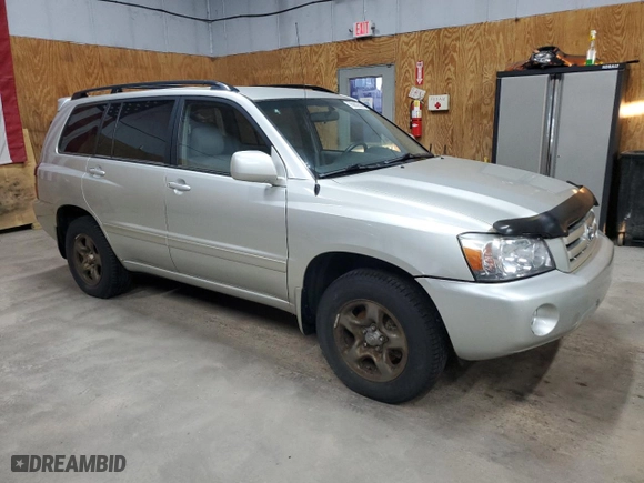 2004 Toyota Highlander with VIN JTEHD21A740027465, listed as a Copart auction lot 76960644 with 124,477 mi miles and Clean Title. Bid and sale history available at carsss.com. Image 4.
