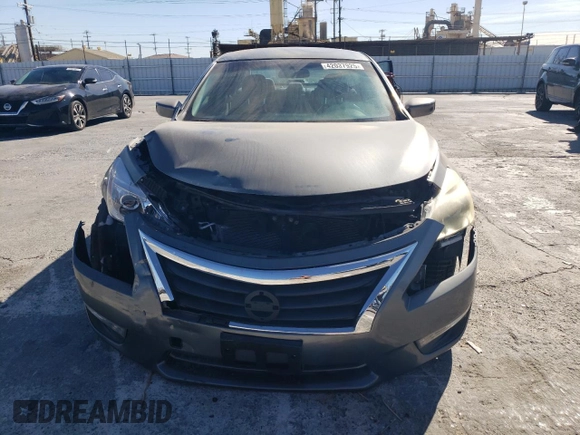2015 Nissan Altima SV with VIN 1N4AL3APXFC169058, listed as a Copart auction lot 42037925 with 122,128 mi miles and Salvage Title. Bid and sale history available at DreamBid. Image 5.