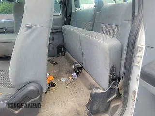 2013 Ford F-250 XL with VIN 1FD7X2B61DEA43810, listed as a IAAI auction lot 42303675 with 186,709 mi miles and . Bid and sale history available at DreamBid. Image 1.