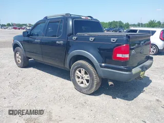 2007 Ford Explorer Sport Trac XLT с VIN 1FMEU51K97UA12704, выставлен на аукционе IAAI как лот 42305357 с пробегом Не указан миль и . История ставок и продаж доступна на DreamBid. Изображение 3.