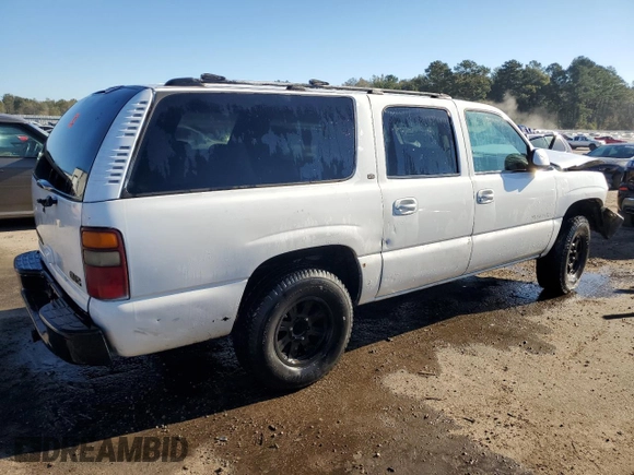 2002 GMC Yukon XL SLT with VIN 1GKEC16ZX2J121564, listed as a Copart auction lot 76110464 with 0 mi miles and Salvage Title. Bid and sale history available at carsss.com. Image 3.