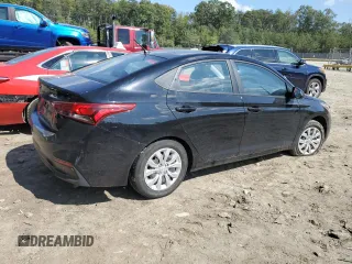 2020 Hyundai Accent SE with VIN 3KPC24A62LE125904, listed as a Copart auction lot 70260803 with 37,850 mi miles. Bid and sale history available at carsss.com. Image 3.