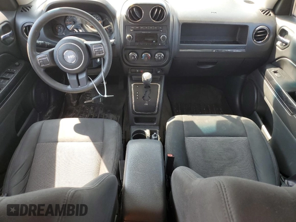 2014 Jeep Patriot Altitude with VIN 1C4NJPBA0ED552471, listed as a Copart auction lot 68927804 with 161,570 mi miles and Salvage Title. Bid and sale history available at DreamBid. Image 8.
