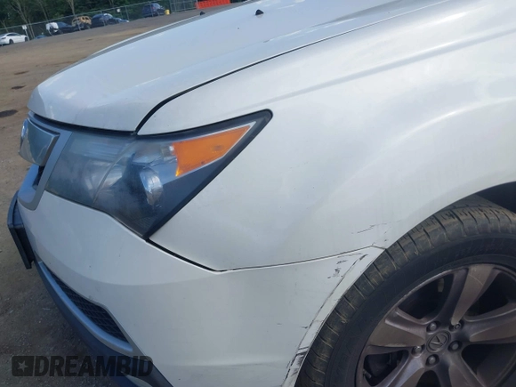 2013 Acura MDX with VIN 2HNYD2H24DH524918, listed as a IAAI auction lot 42602735 with Not provided miles and . Bid and sale history available at DreamBid. Image 17.