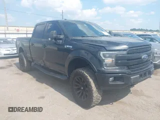 2018 Ford F-150 XL z VIN 1FTFW1EG2JKD44357, wystawiony jako IAAI lot #42406280 z przebiegiem 137 033 mil mil oraz . Historia ofert i sprzedaży dostępna na DreamBid. Obrazek 1.