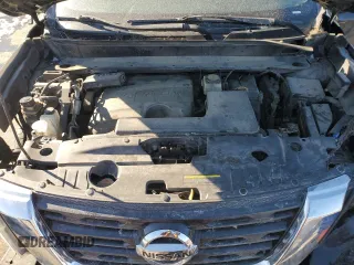 2017 Nissan Pathfinder SV with VIN 5N1DR2MM3HC685214, listed as a Copart auction lot 42679275 with 158,125 mi miles and Salvage Title. Bid and sale history available at carsss.com. Image 12.