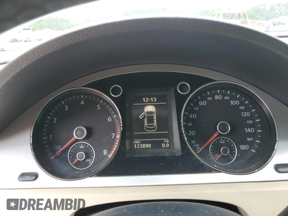 2009 Volkswagen CC Sport with VIN WVWML73C39E549439, listed as a Copart auction lot 70578094 with 123,890 mi miles and Salvage Title. Bid and sale history available at carsss.com. Image 9.