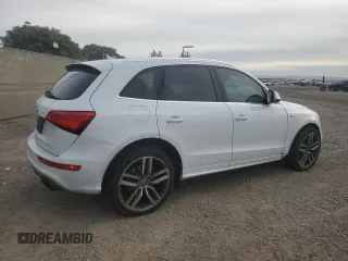 2014 Audi SQ5 Prestige with VIN WA1VGAFP0EA105905, listed as a Copart auction lot 82594444 with 117,847 mi miles and Clean Title. Bid and sale history available at carsss.com. Image 3.