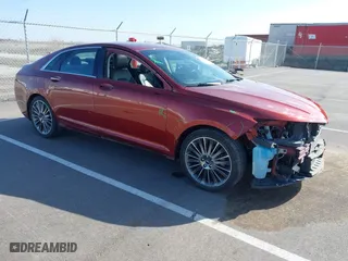 2014 Lincoln MKZ Hybrid with VIN 3LN6L2LU9ER813741, listed as a IAAI auction lot 41899276 with 109,390 mi miles. Bid and sale history available at carsss.com. Image 1.