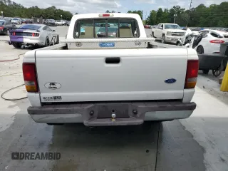 1997 Ford Ranger XLT z VIN 1FTCR10A6VUD38309, wystawiony jako Copart lot #54357705 z przebiegiem 129 777 mil mil oraz Szkody całkowita. Historia ofert i sprzedaży dostępna na DreamBid. Obrazek 6.