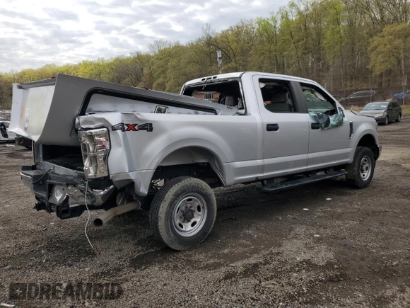 2019 Ford F-350 XL z VIN 1FT8W3B6XKED40296, wystawiony jako Copart lot #58594735 z przebiegiem 147 485 mil mil oraz Czysty tytuł • Clean title. Historia ofert i sprzedaży dostępna na DreamBid. Obrazek 3.