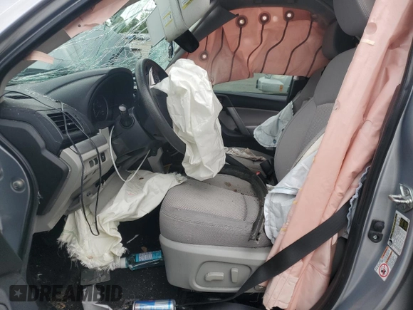 2014 Subaru Forester Premium with VIN JF2SJAEC4EH557549, listed as a Copart auction lot 55689335 with Not provided miles and Salvage title. Bid and sale history available at DreamBid. Image 7.