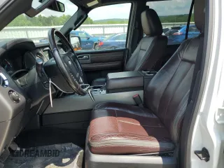 2017 Ford Expedition Max Platinum z VIN 1FMJK1MT5HEA13460, wystawiony jako Copart lot #62346735 z przebiegiem 130 720 mil mil oraz Szkoda całkowita • Salvage title. Historia ofert i sprzedaży dostępna na DreamBid. Obrazek 7.