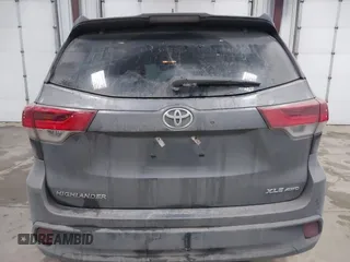 2018 Toyota Highlander SE with VIN 5TDJZRFH5JS902363, listed as a IAAI auction lot 41436569 with 82,905 mi miles and . Bid and sale history available at DreamBid. Image 16.